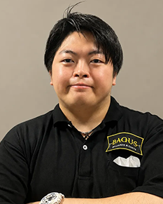横尾 俊